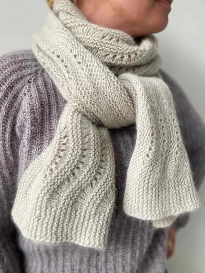 Easy Peasy 'Øguf' scarf, by Bettina Birch and Katrine Hannibal for Önling, knitting pattern