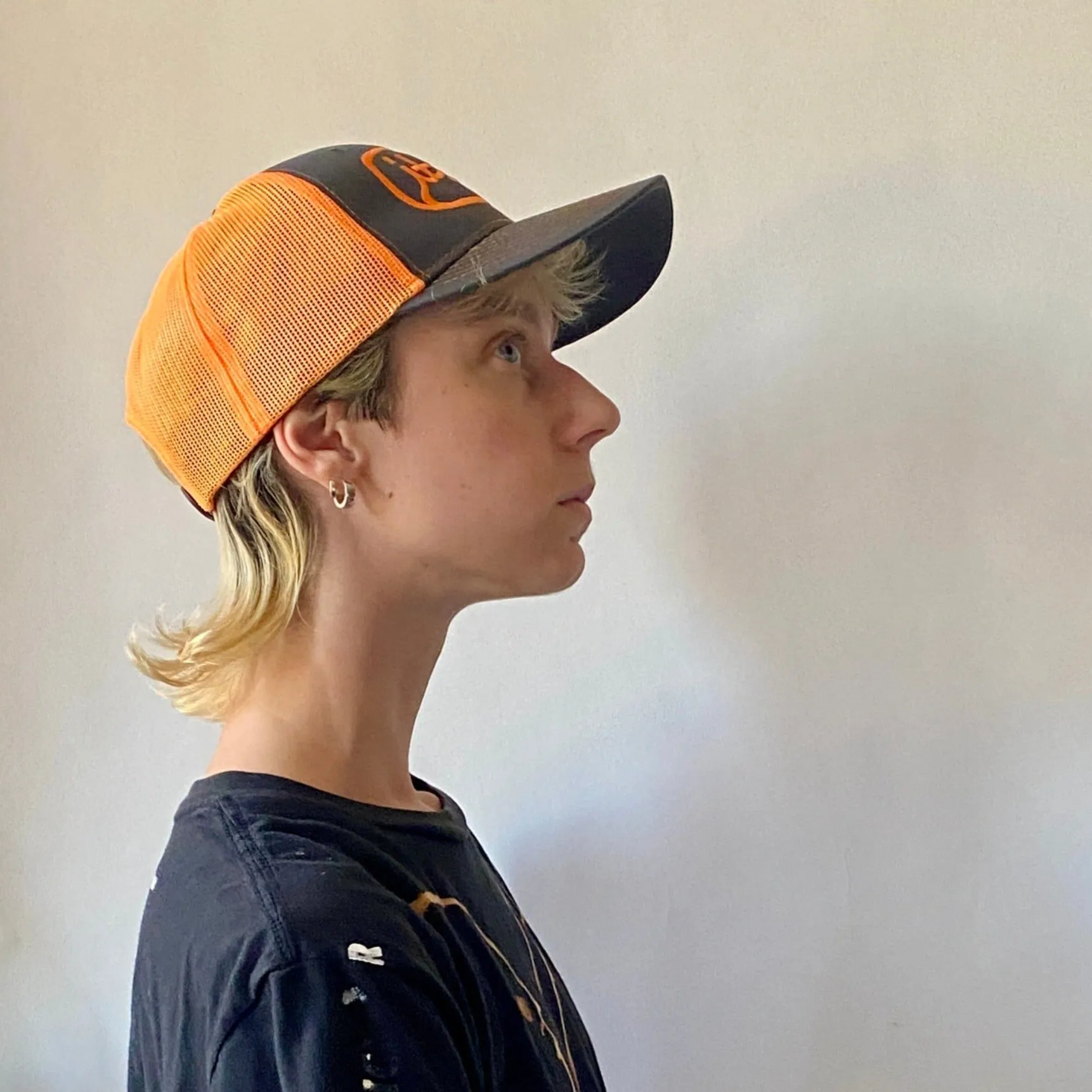 IT GIRL / BOY / THEY trucker hat